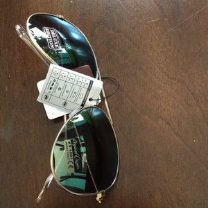 Aviator sunglasses
